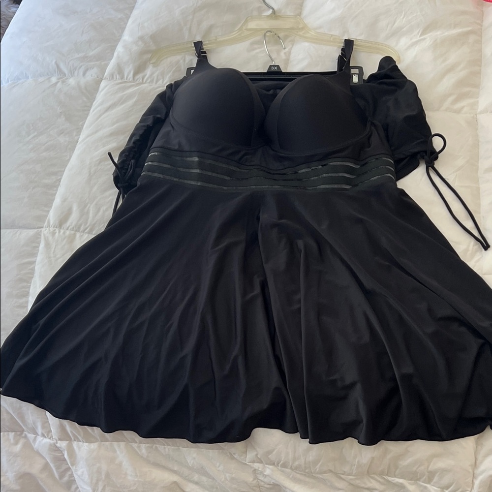 Tankini 2 Piece Swimsuit Black NWOT Never Worn Boy short bottom Long Tunic top